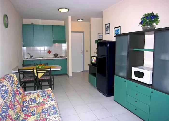 Apartment Pine Wood *